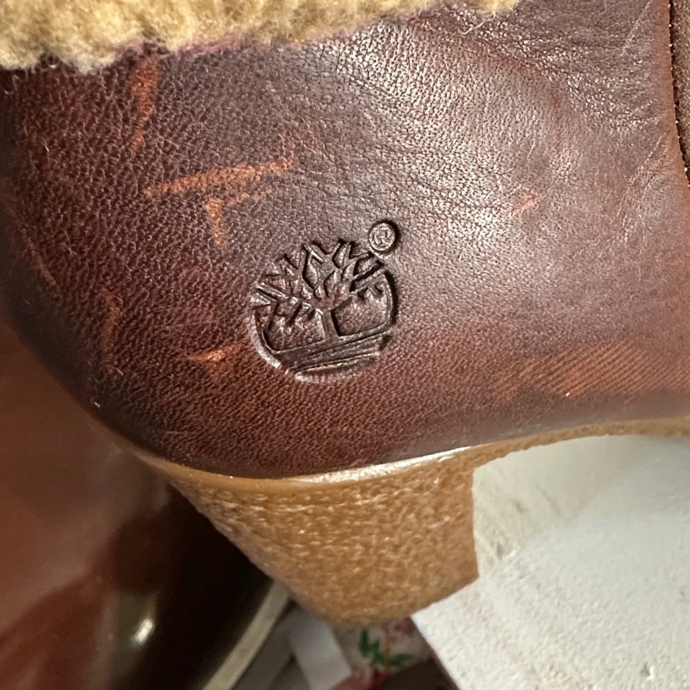 Timberland gum heeled leather zip bootie cordovan 8